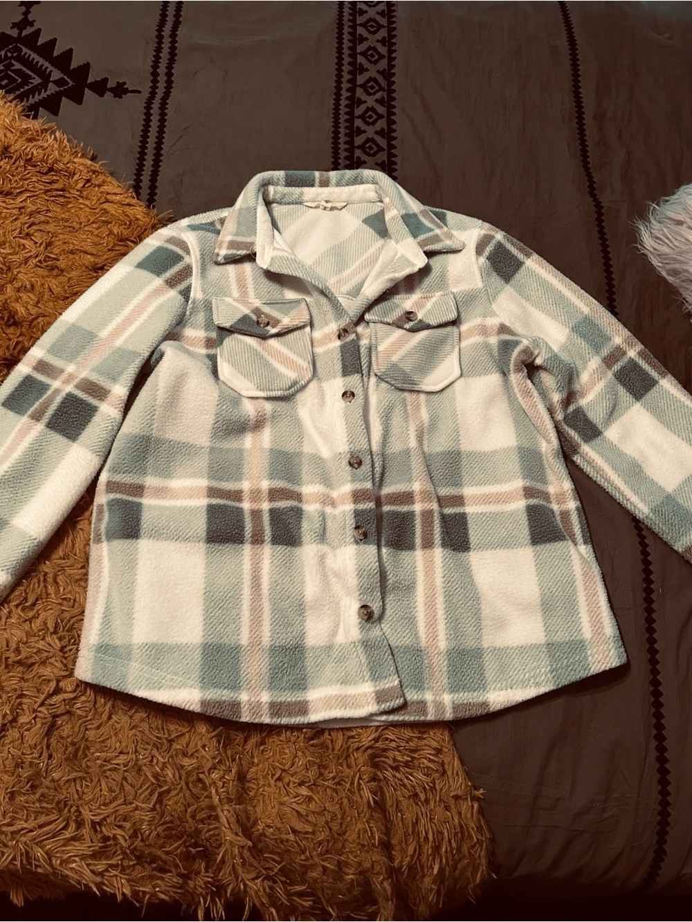 Linda Anderson Plush Plaid Shacket in Cream & Sage